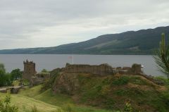  Urquhart Castle 