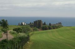  Dunnotar Castle od parkovit 